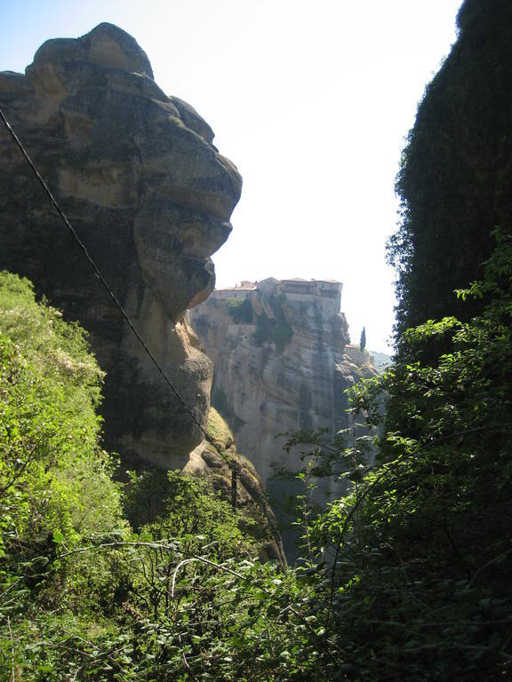 Meteora Garden Bed and Breakfast Kalampáka Buitenkant foto